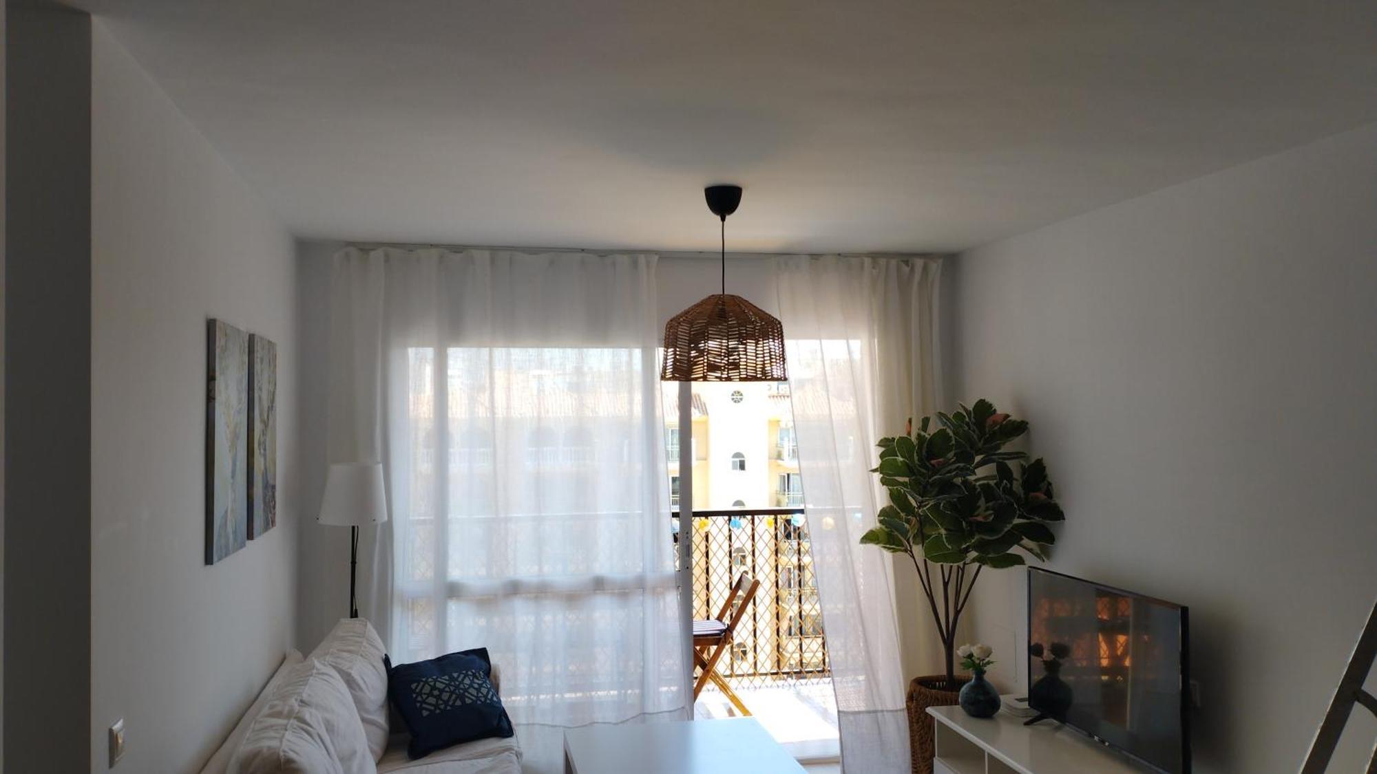Costa Apartment *